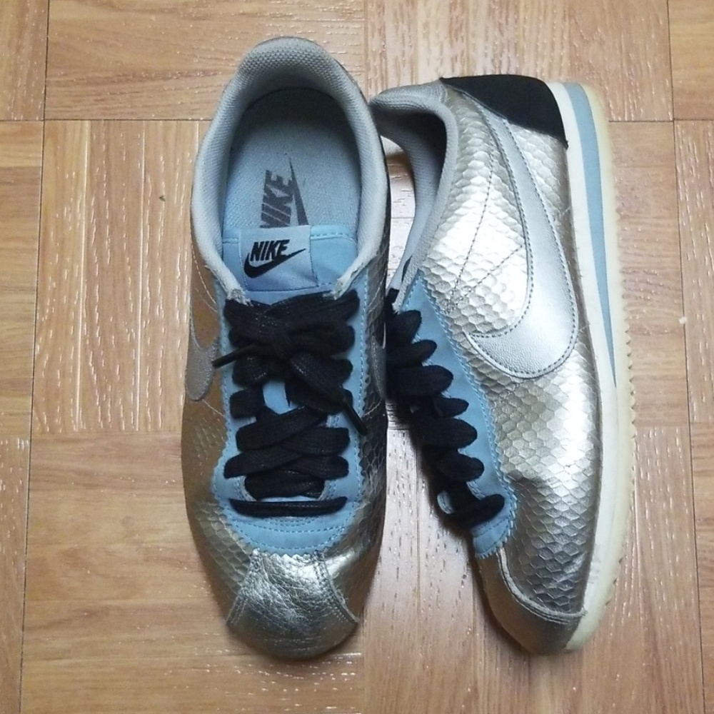 Nike Cortez